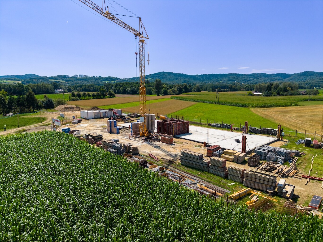 Construction of a multi-family residential building in Wesołów – ongoing